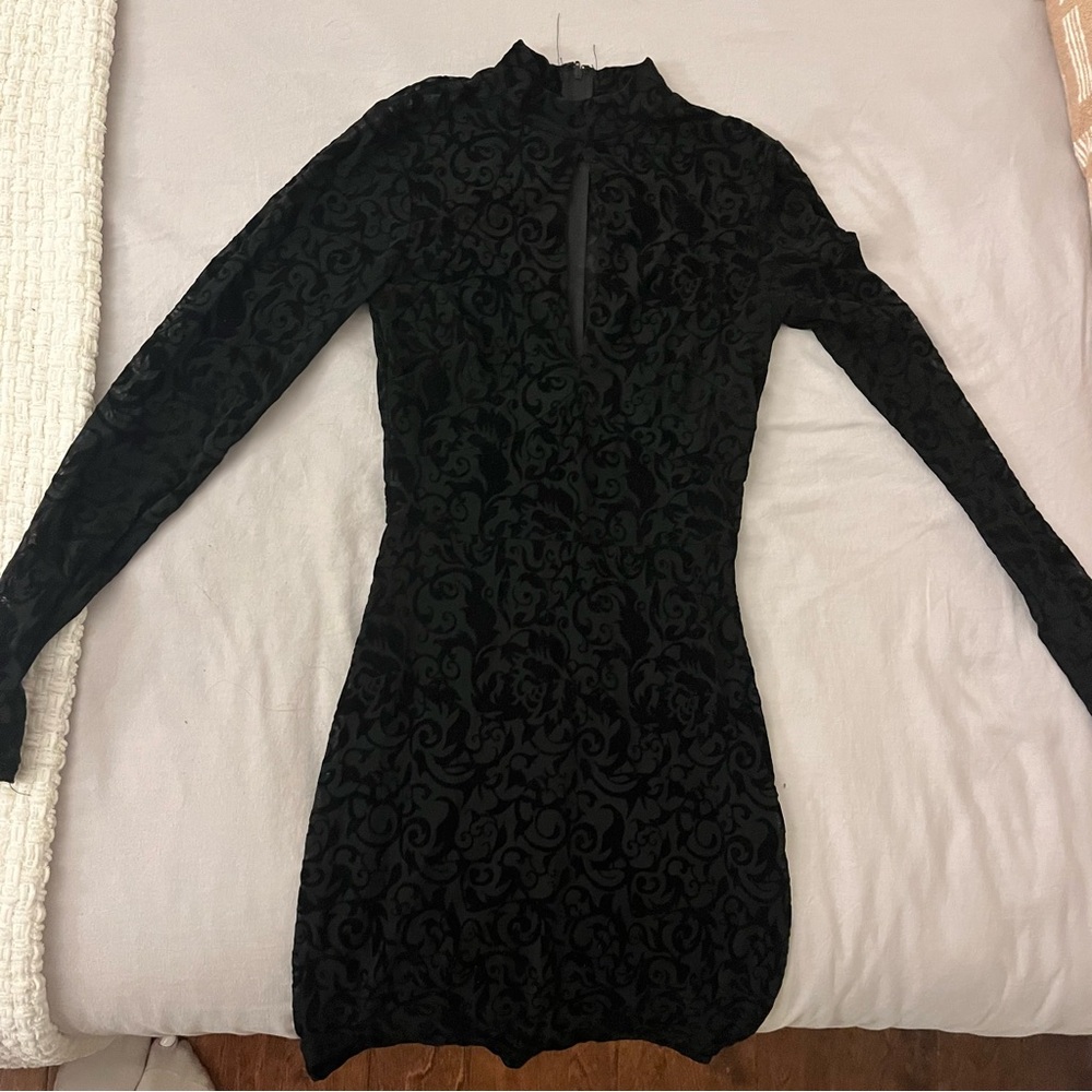 Elegant Black Patterned Dress